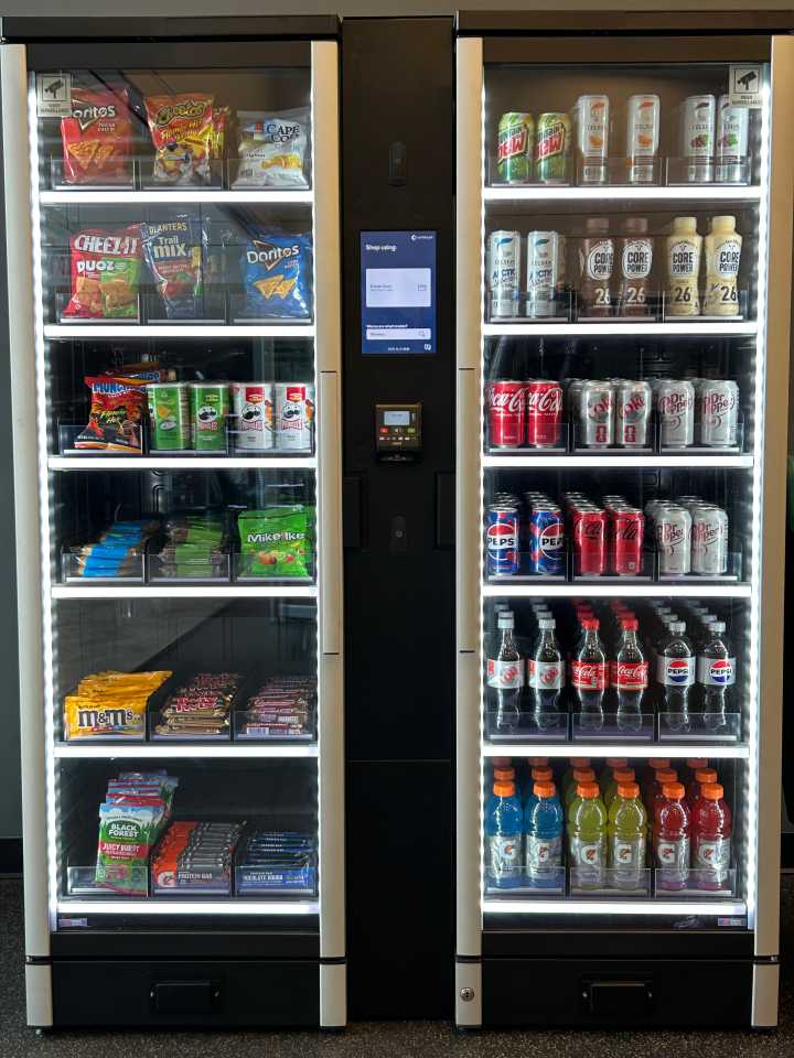 A great-looking, modern smart cooler from Avcoa Vending in Chicago, IL.
